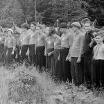 Коля Головчинер: Утренняя линейка в лагере. Коля паервый слева, 1957г.
